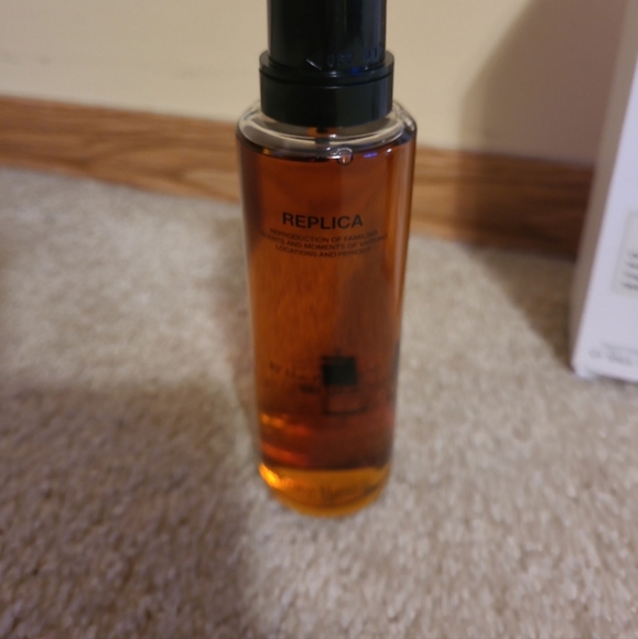 REPLICA MAISON MARGIELA BY THE FIREPLACE - Picture 3 of 5